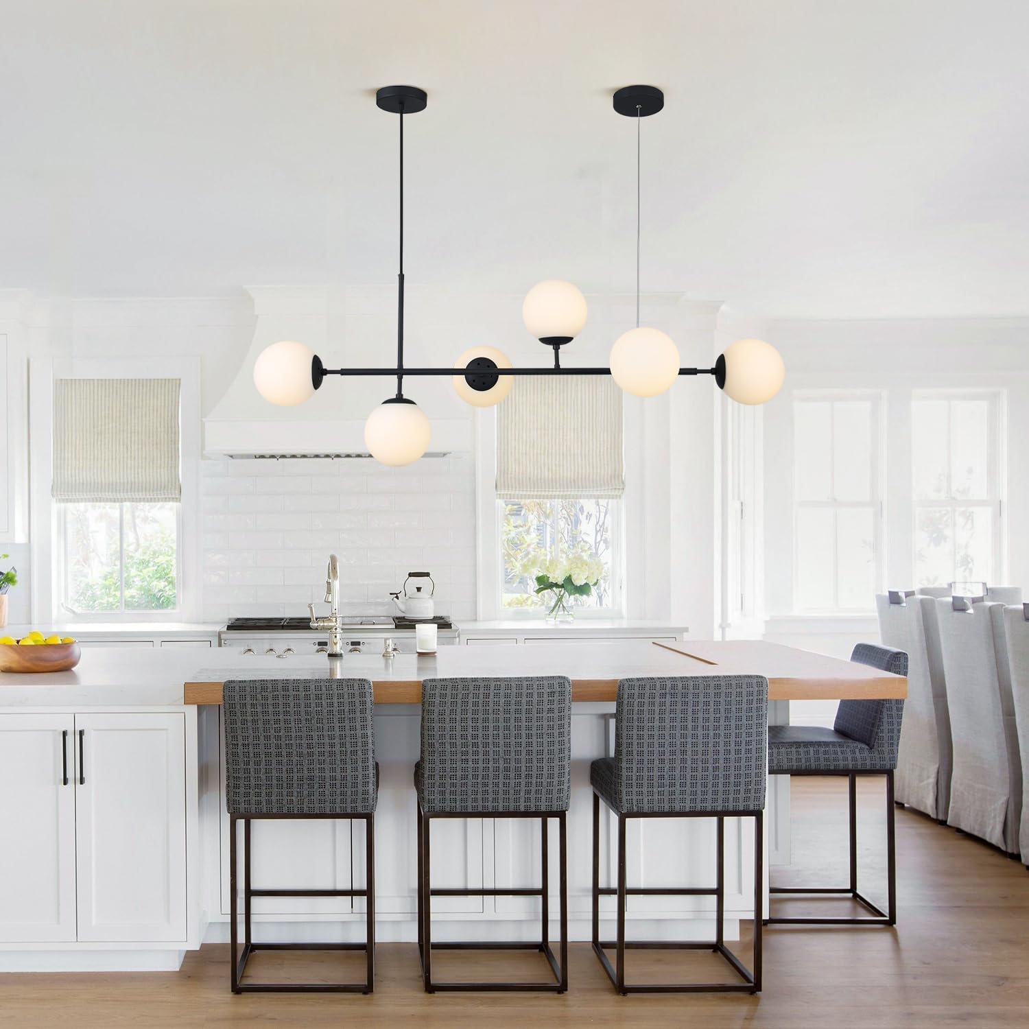 KCO Lighting Lustre doré moderne linéaire à 6 lumières pour îlot de cuisine, hauteur réglable en forme de globe en verre gris fumé